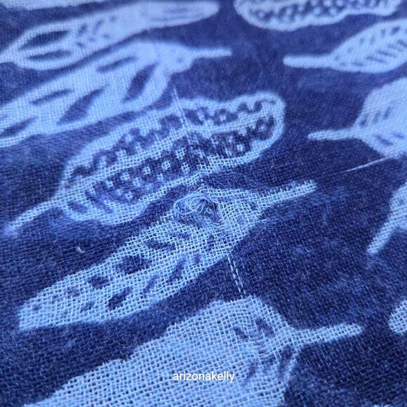 Carolina Amato Wool Silk Square Lightweight Feather Scarf Bird - Picture 13 of 13